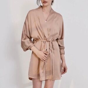 Lunya Washable 100% Mulberry Silk Robe Otium Tan L/XL Removable Belt Pockets